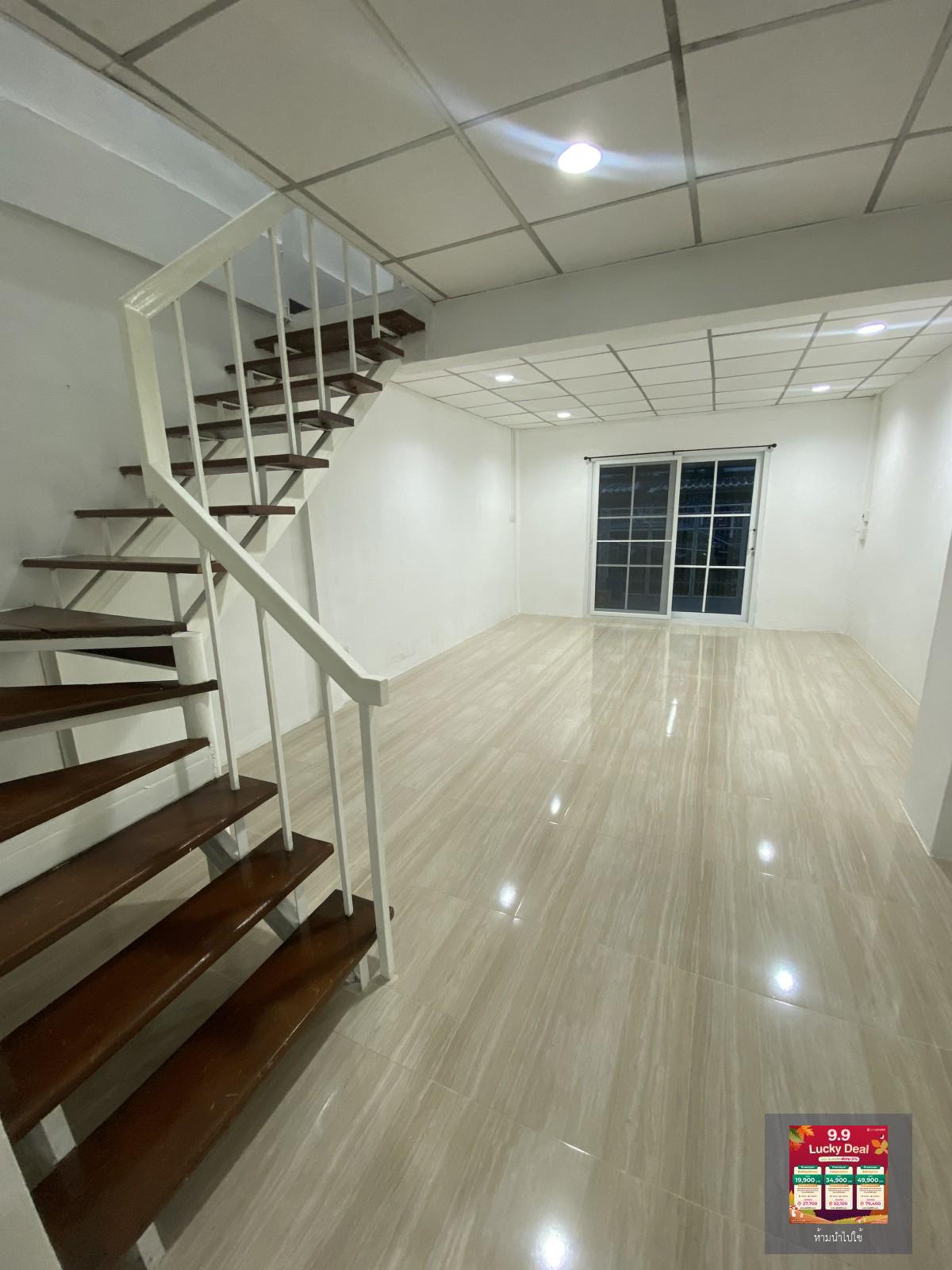 รีโนเวทใหม่! ทาวน์โฮม 2 ชั้น ซอยคลองลำเจียก 12 — เข้าอยู่ ธ.ค. 68 | 13,000/เดือน